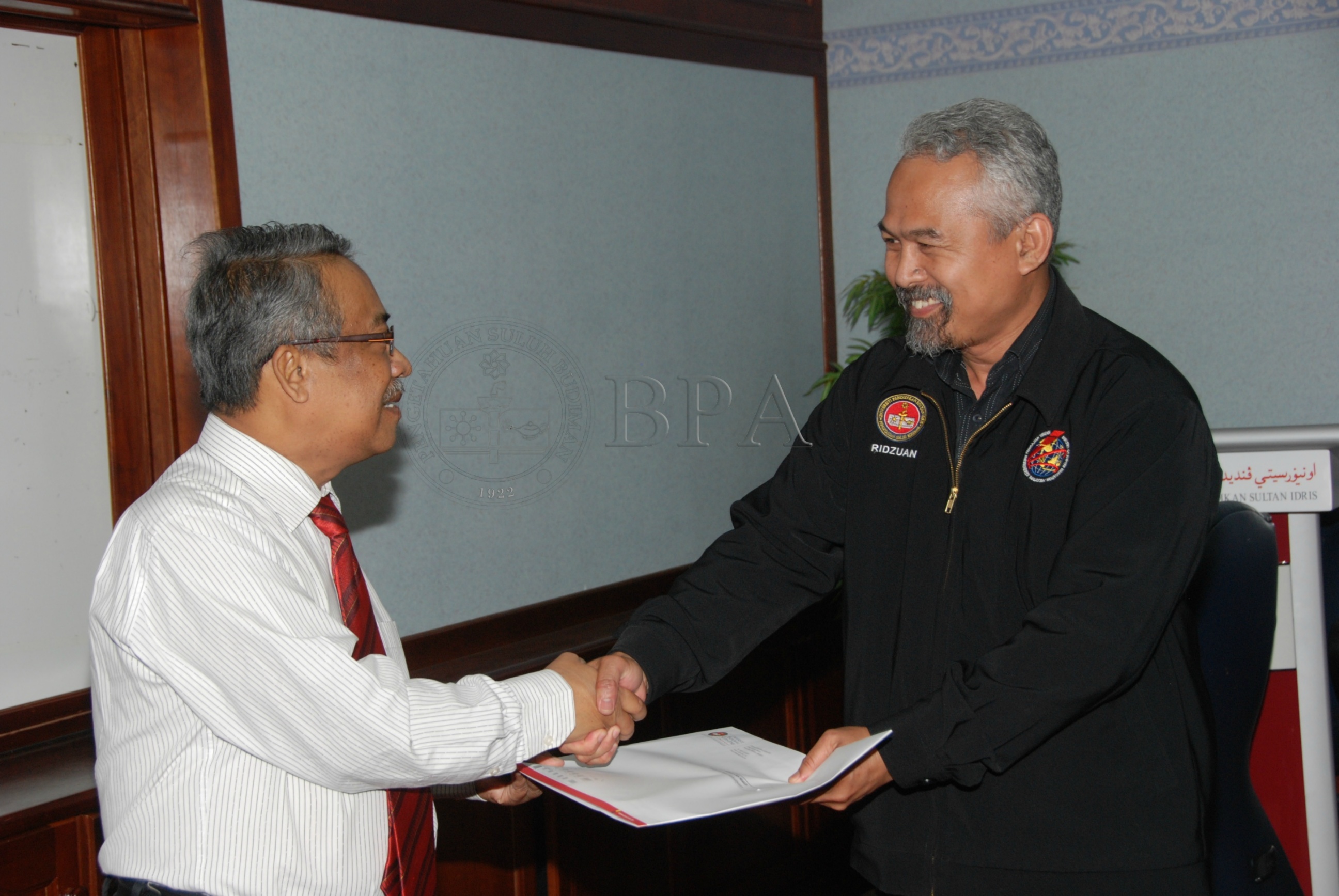 BPA 12 65 buku DSC 1701